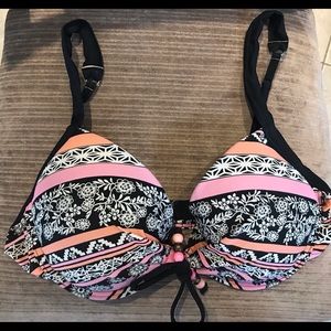 Bathing Suit Top Size D plus
